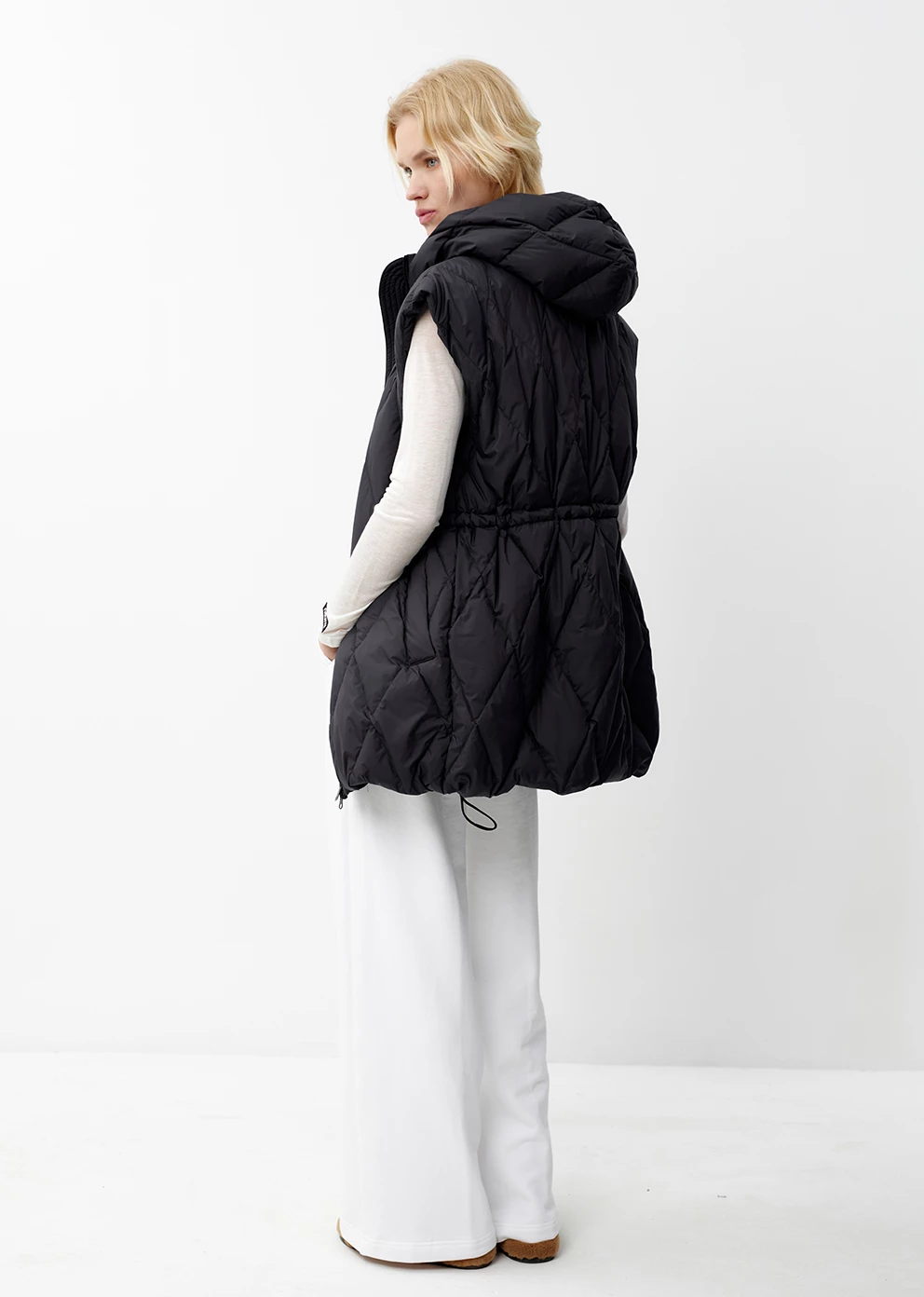 Пуховый жилет (1165UW-1039-A101)