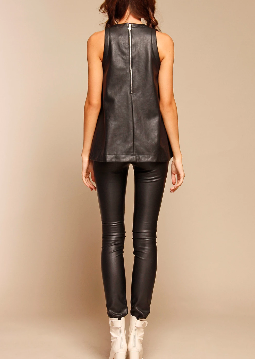 Топ из эко-кожи (NР-17-L-705-E0018)