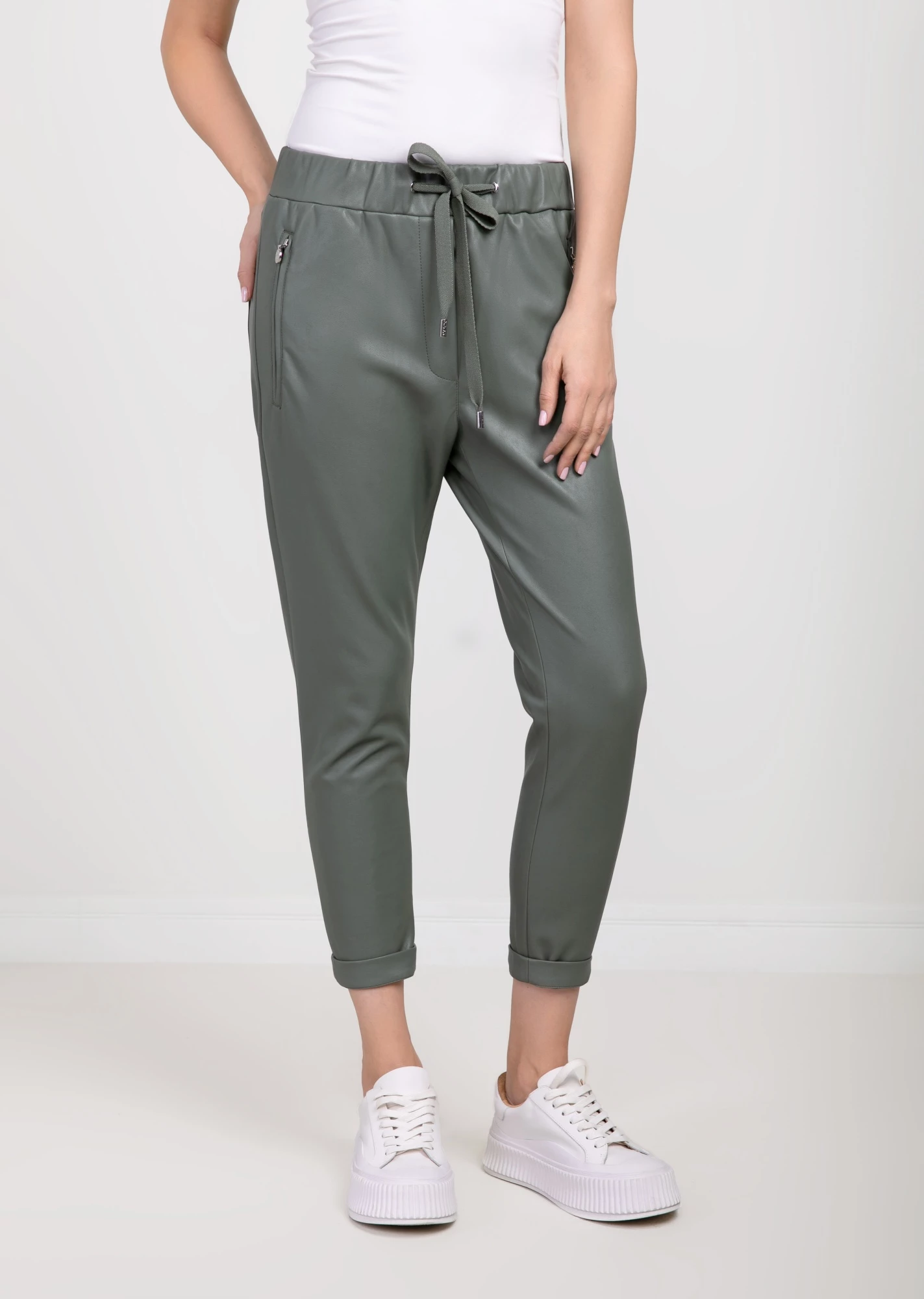 Джоггеры из экокожи (NР-17-L-703-E0014)