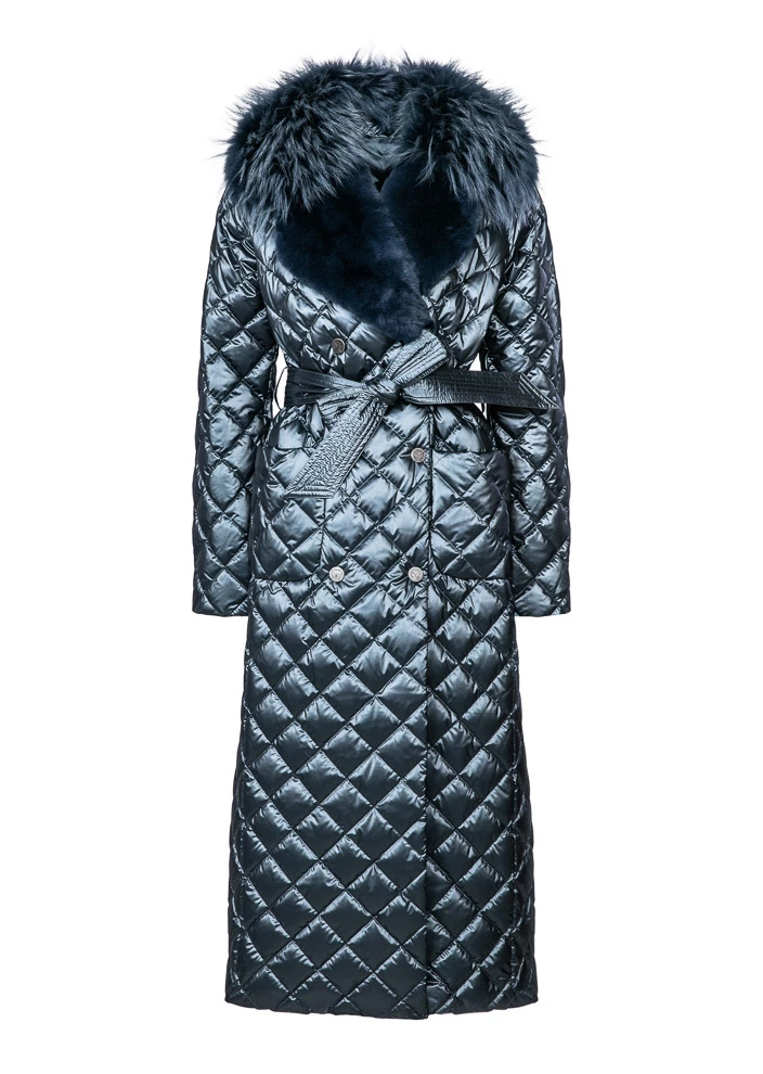 Длинное стеганое пальто с воротником из натурального меха (19W719-1233-IP016)