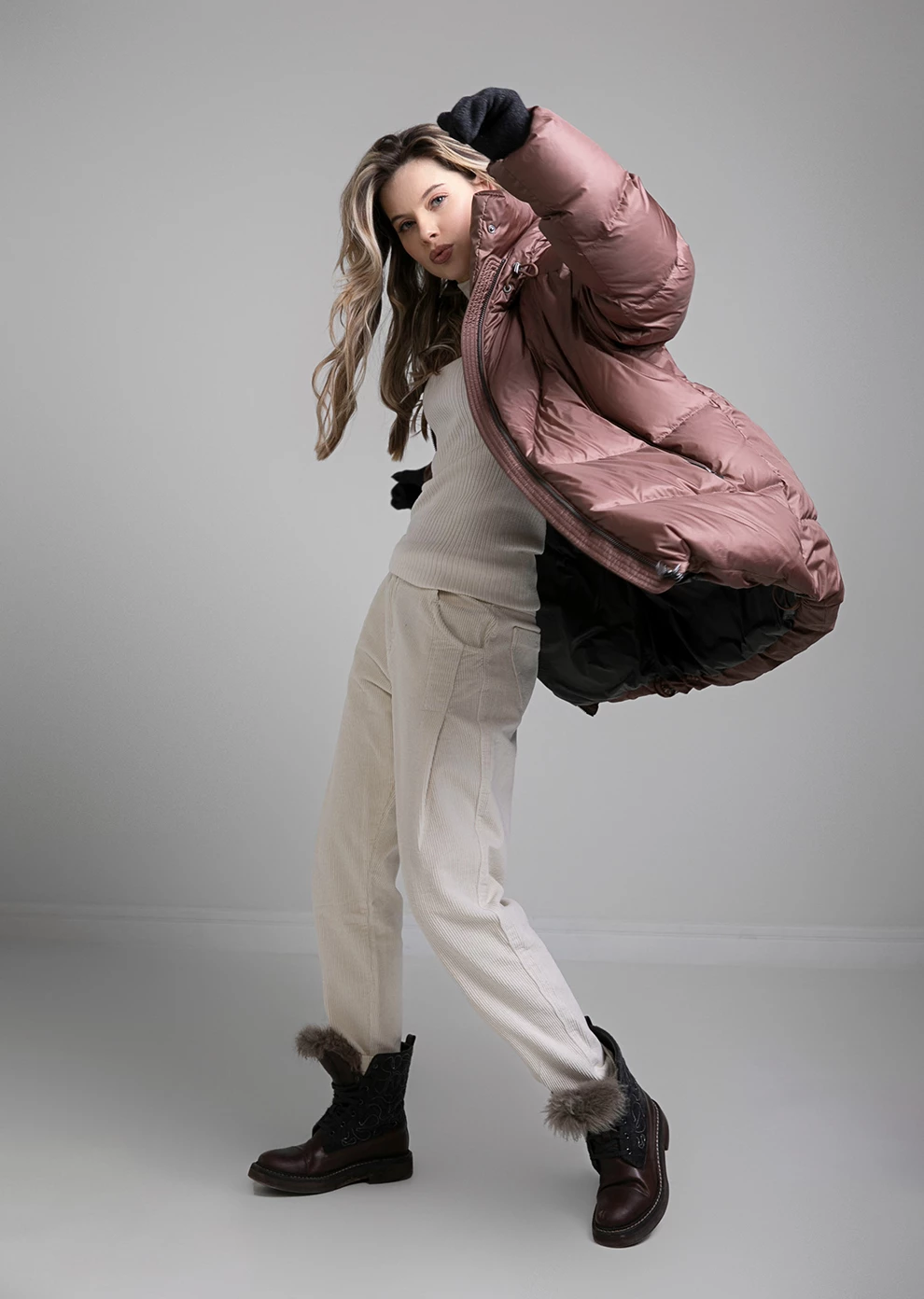 Пуховик с капюшоном (1794MW-0058-MB044)