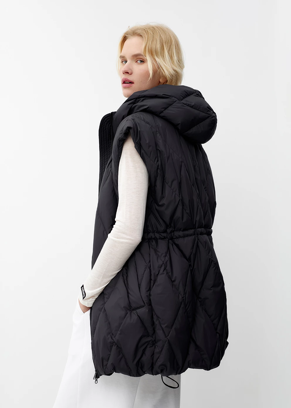 Пуховый жилет (1165UW-1039-A101)