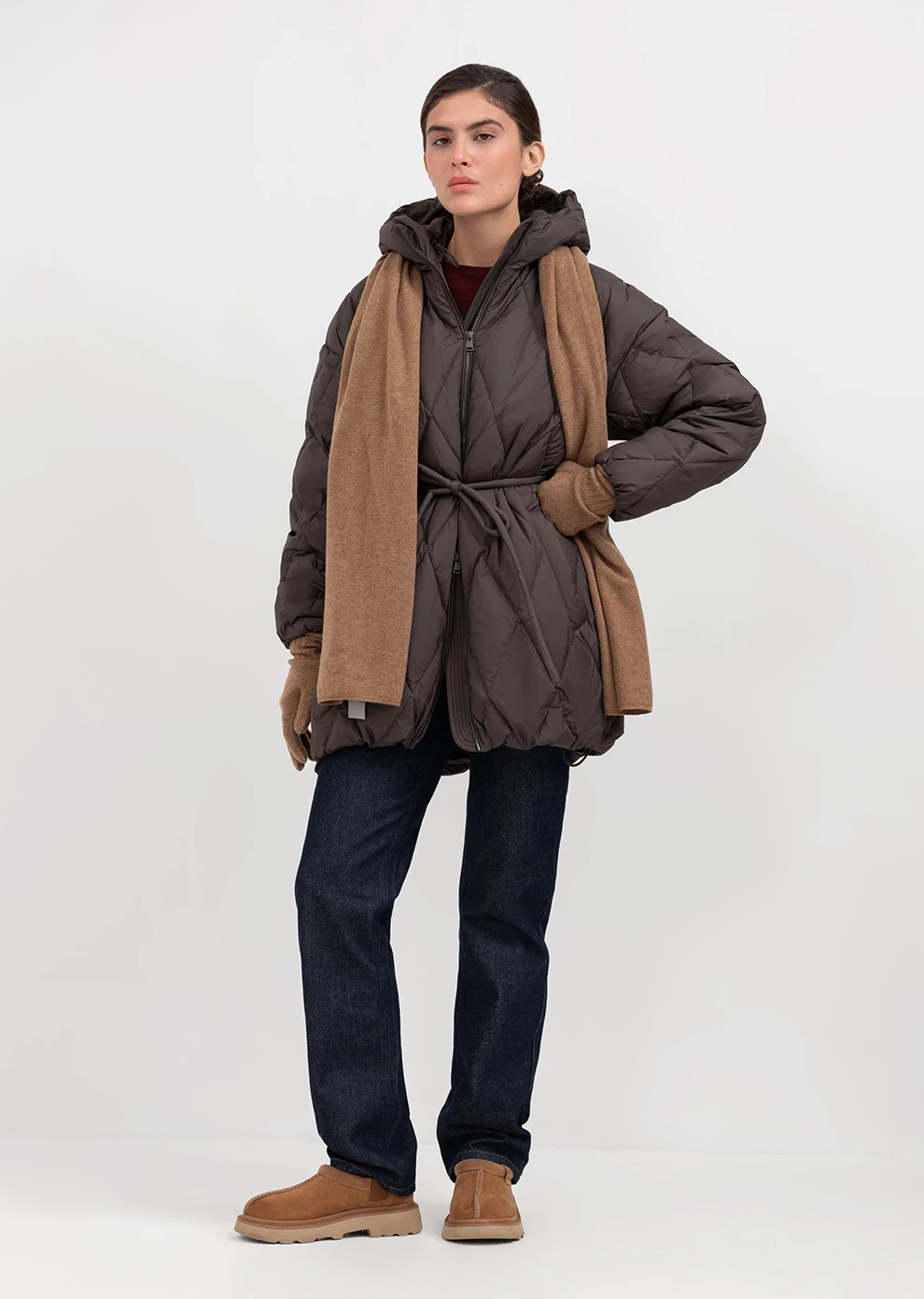 Пуховое пальто с капюшоном (1168UW-1039-A604)