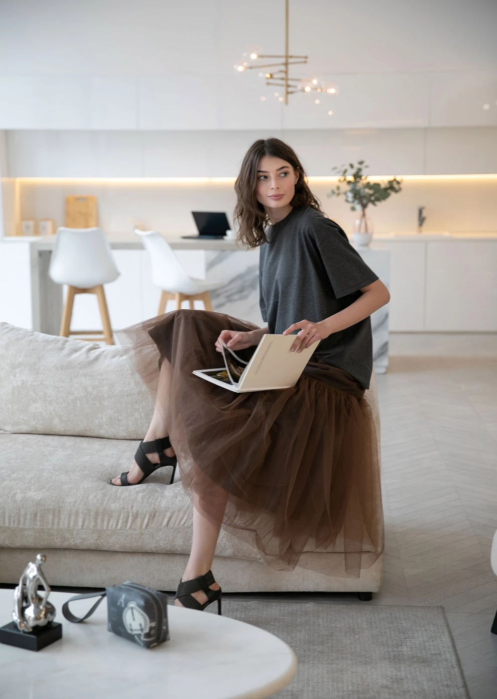 Базовая женская футболка (3703JW-8501-JK198)