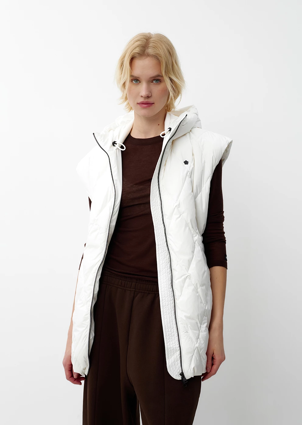 Пуховый жилет (1165UW-1039-A001)