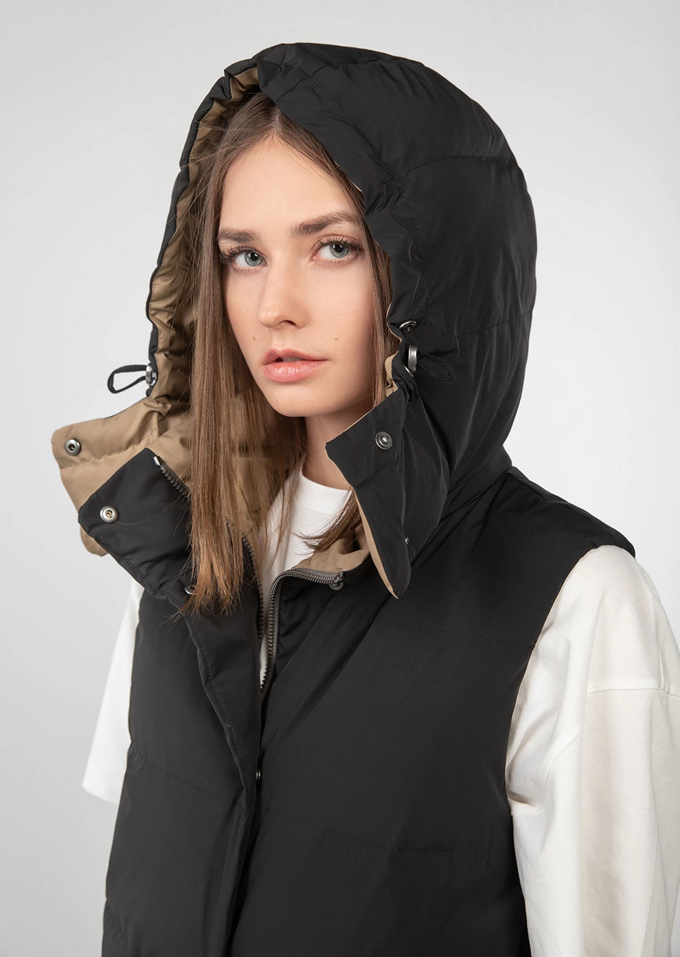 Короткий пуховый жилет (1194OW-0066-OY002)