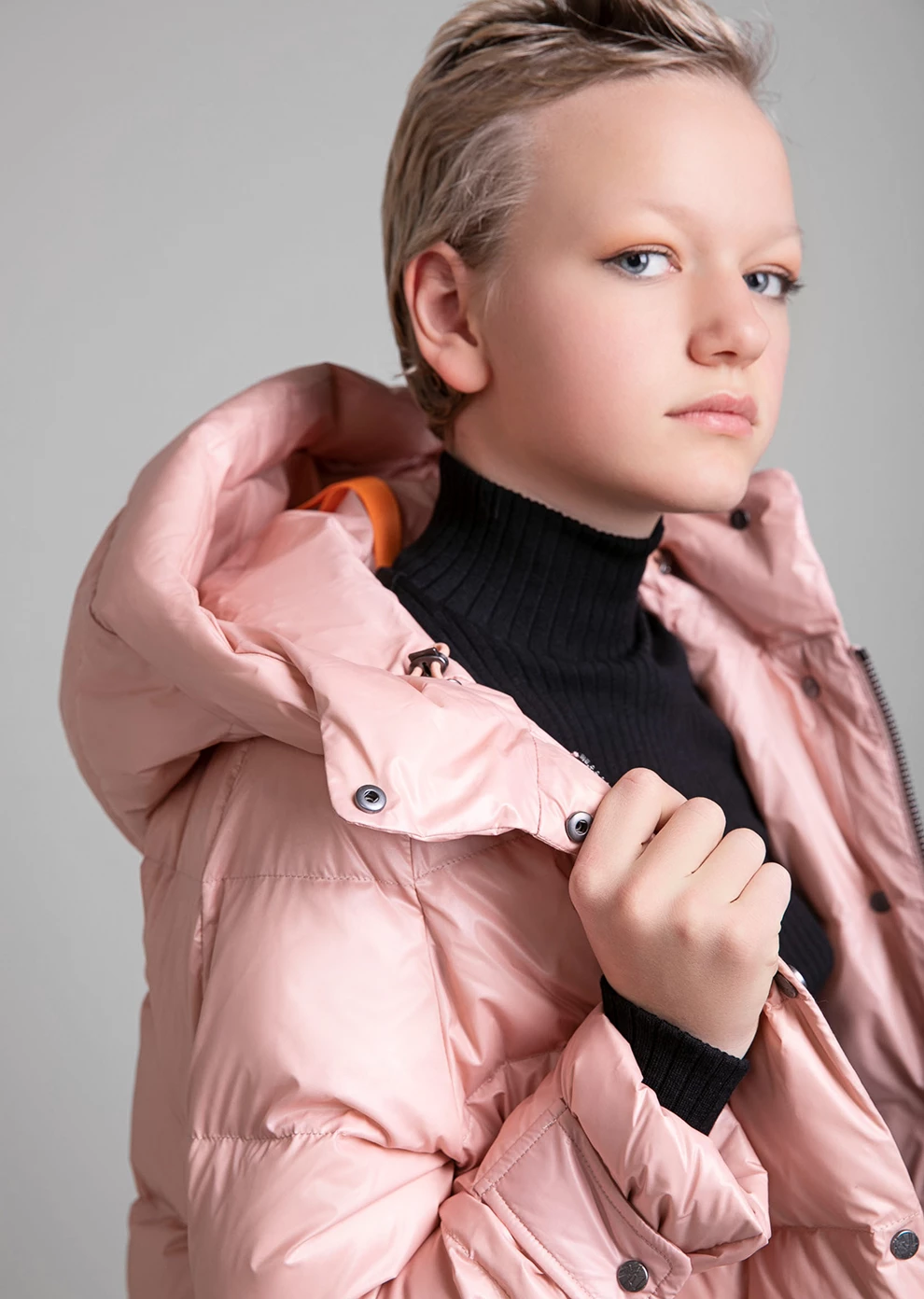 Длинный пуховик с капюшоном (1152MP-0022-MO005)