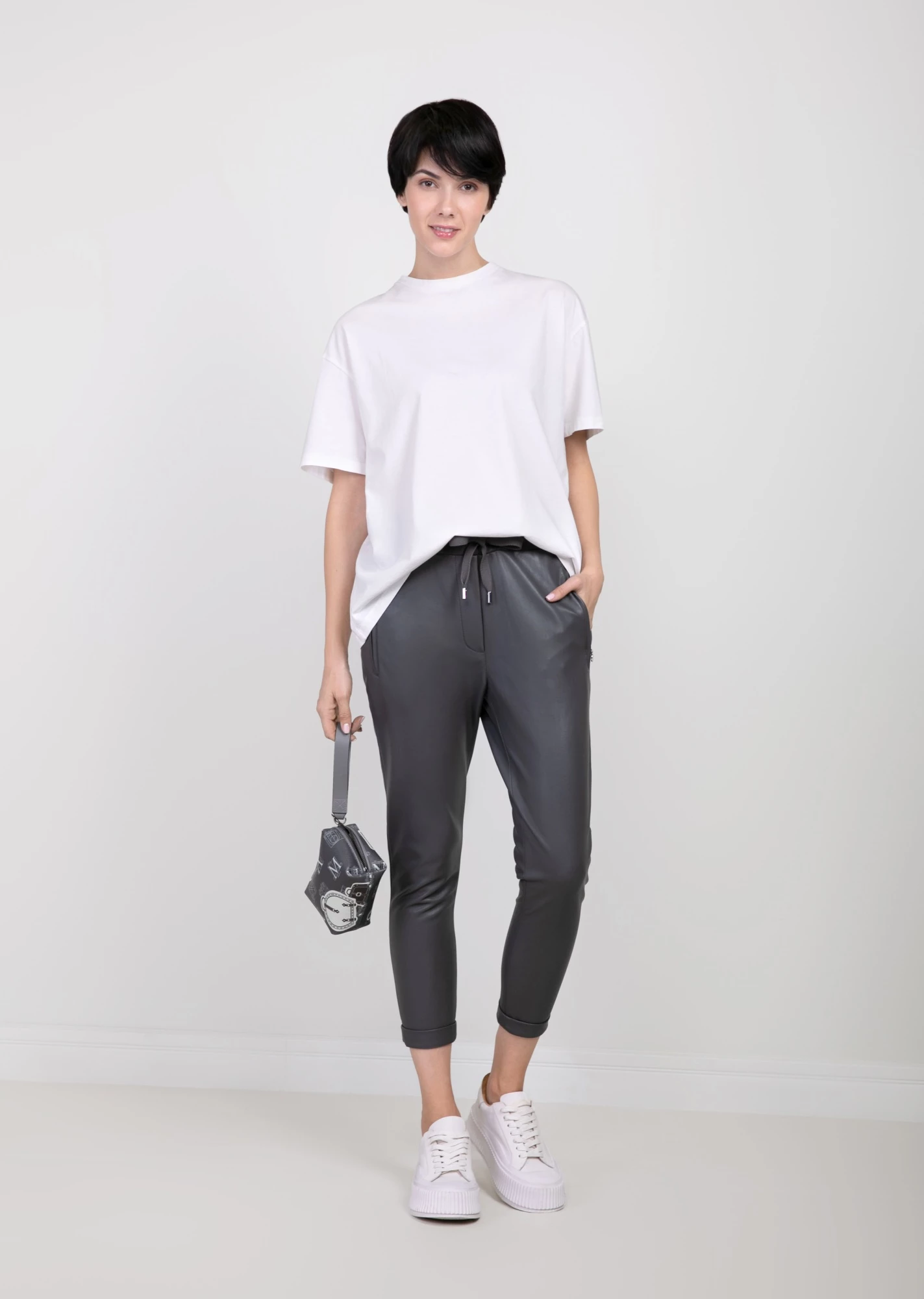 Джоггеры из экокожи (NР-17-L-703-E0026)