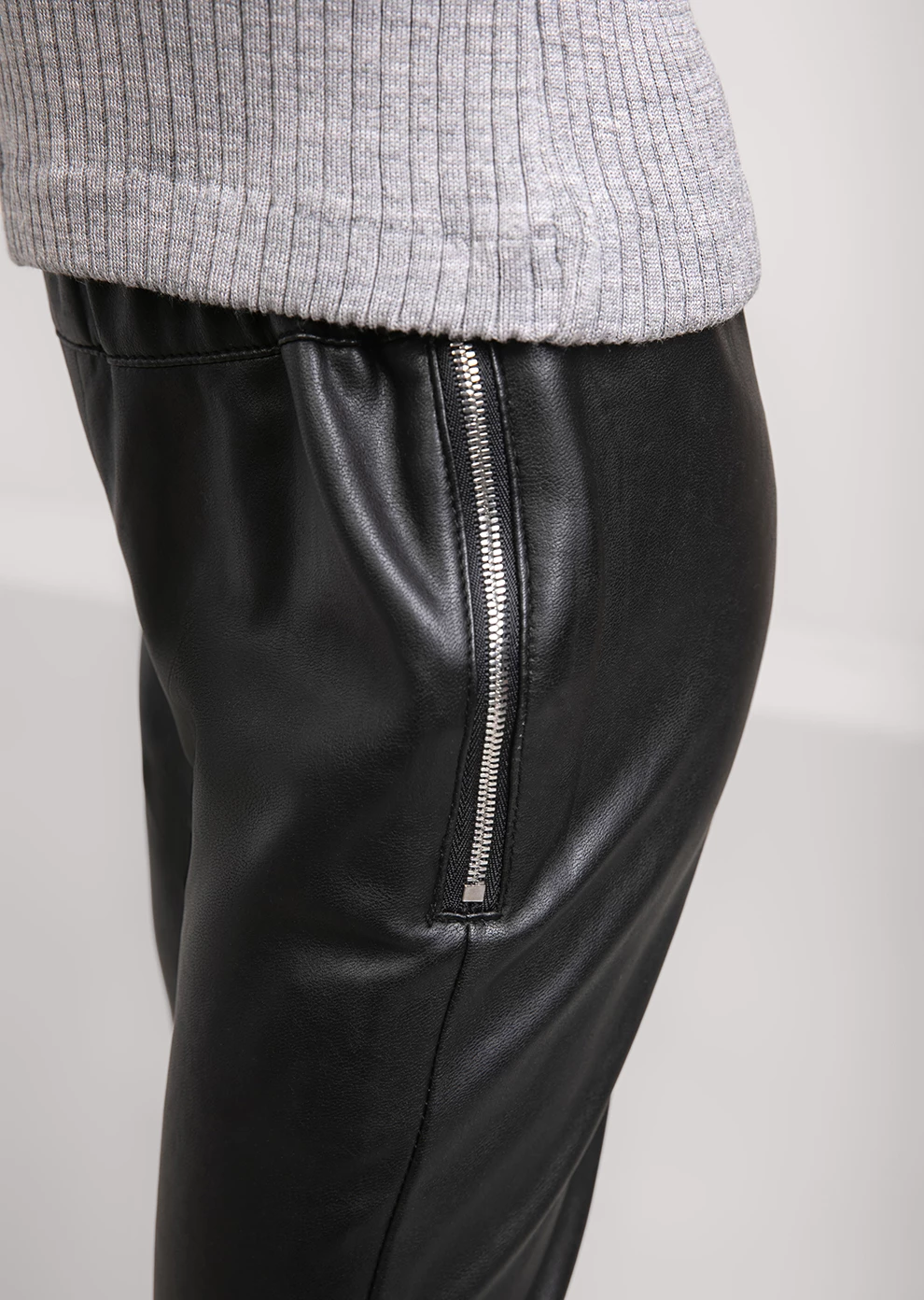 Леггинсы из эко-кожи для девочек (NР-17-L-706B-E0002)