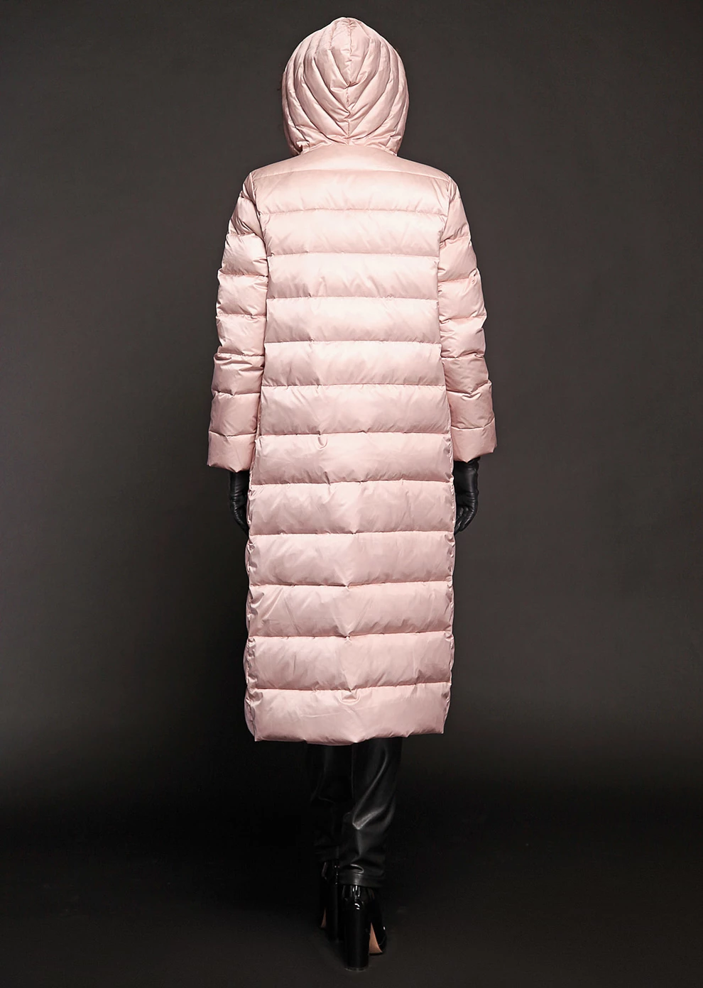 Теплый пуховик с капюшоном (18W118-0031-G0005)