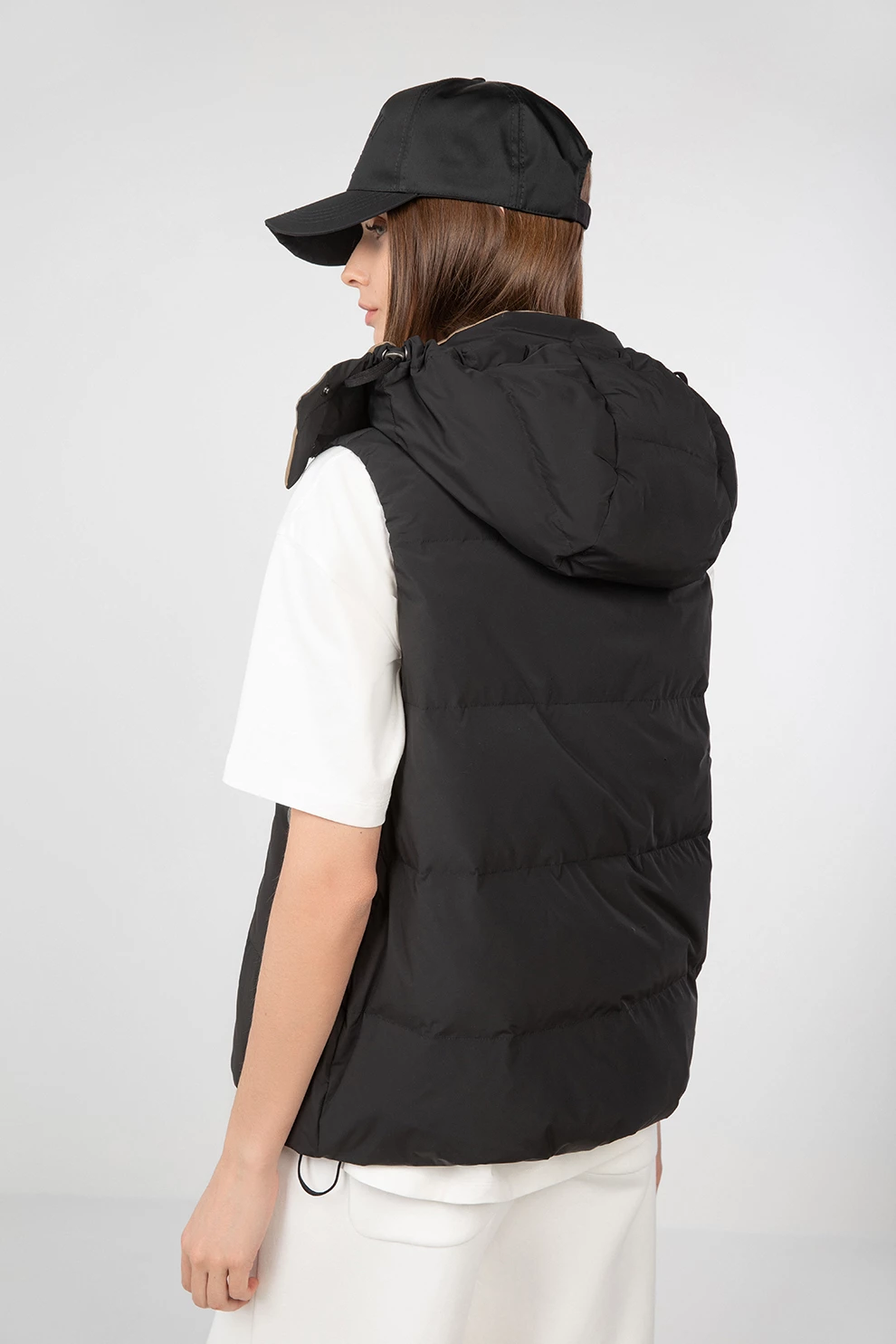 Короткий пуховый жилет (1194OW-0066-OY002)