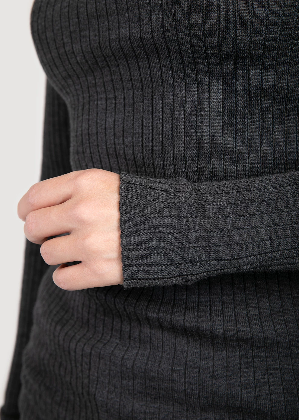 Водолазка из шерсти и шёлка (19W612-0000-IE691)