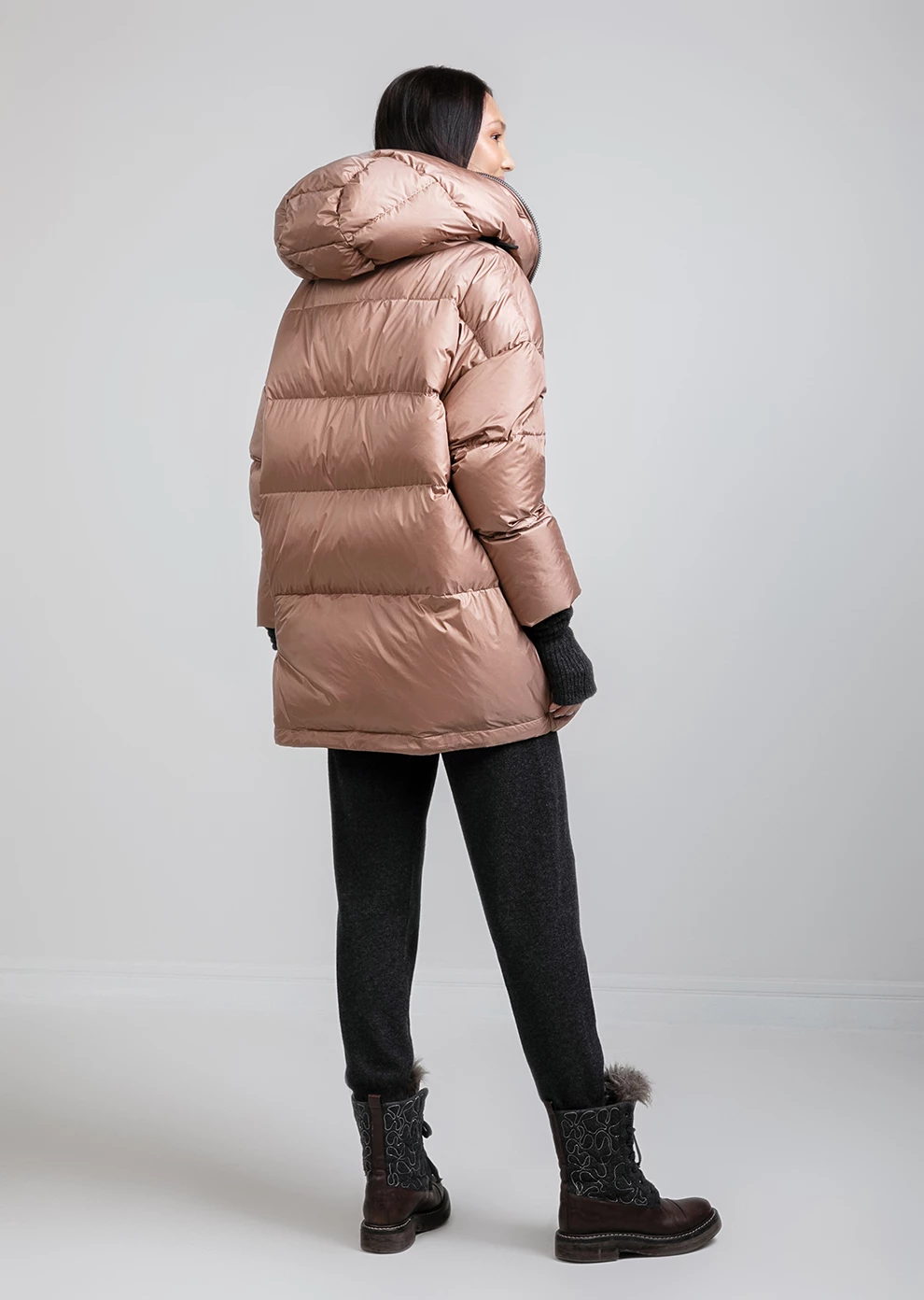 Пуховик с капюшоном (1162KW-0012-KA007)