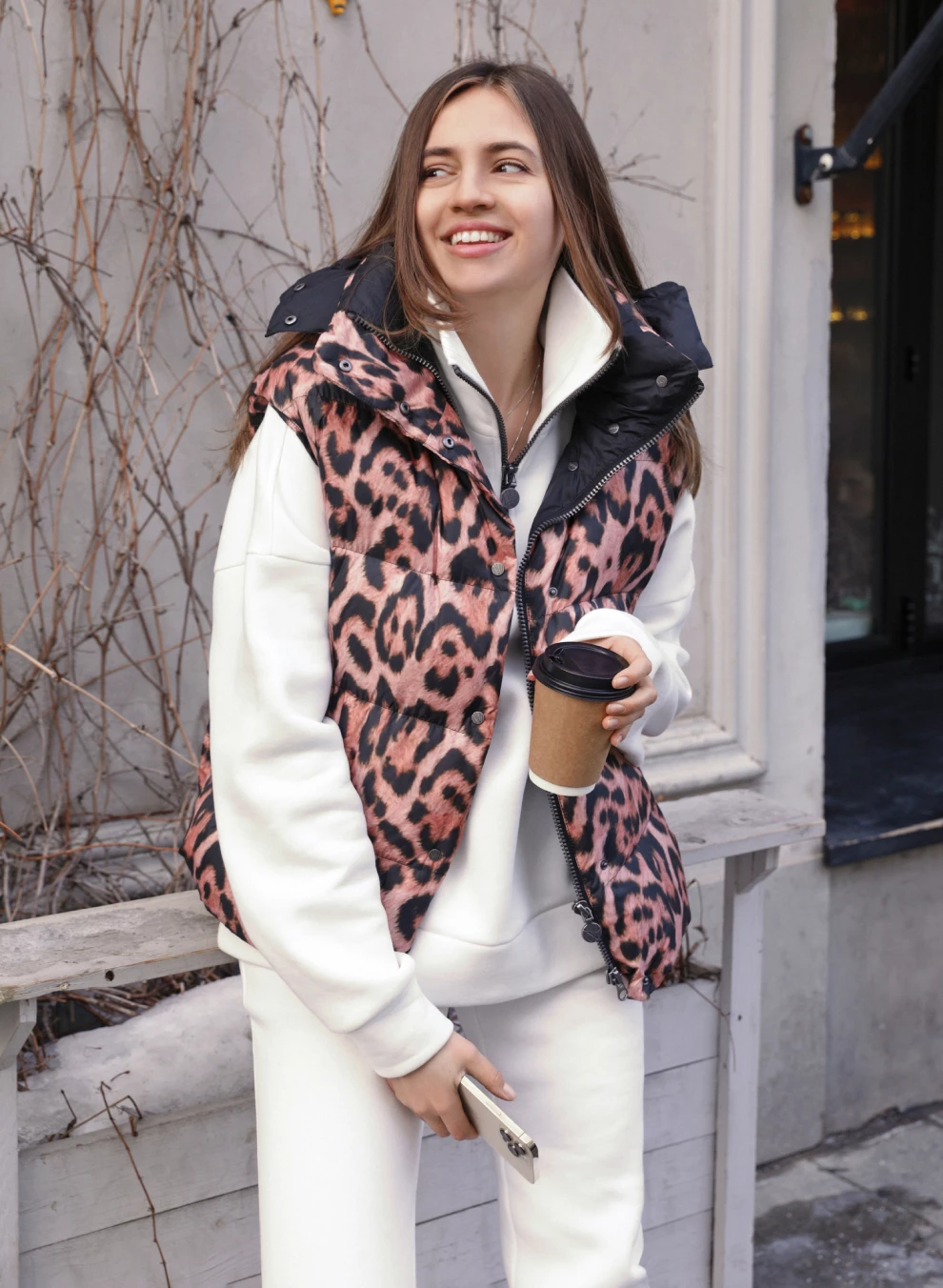 Короткий пуховый жилет (1192OW-0012-OK242)