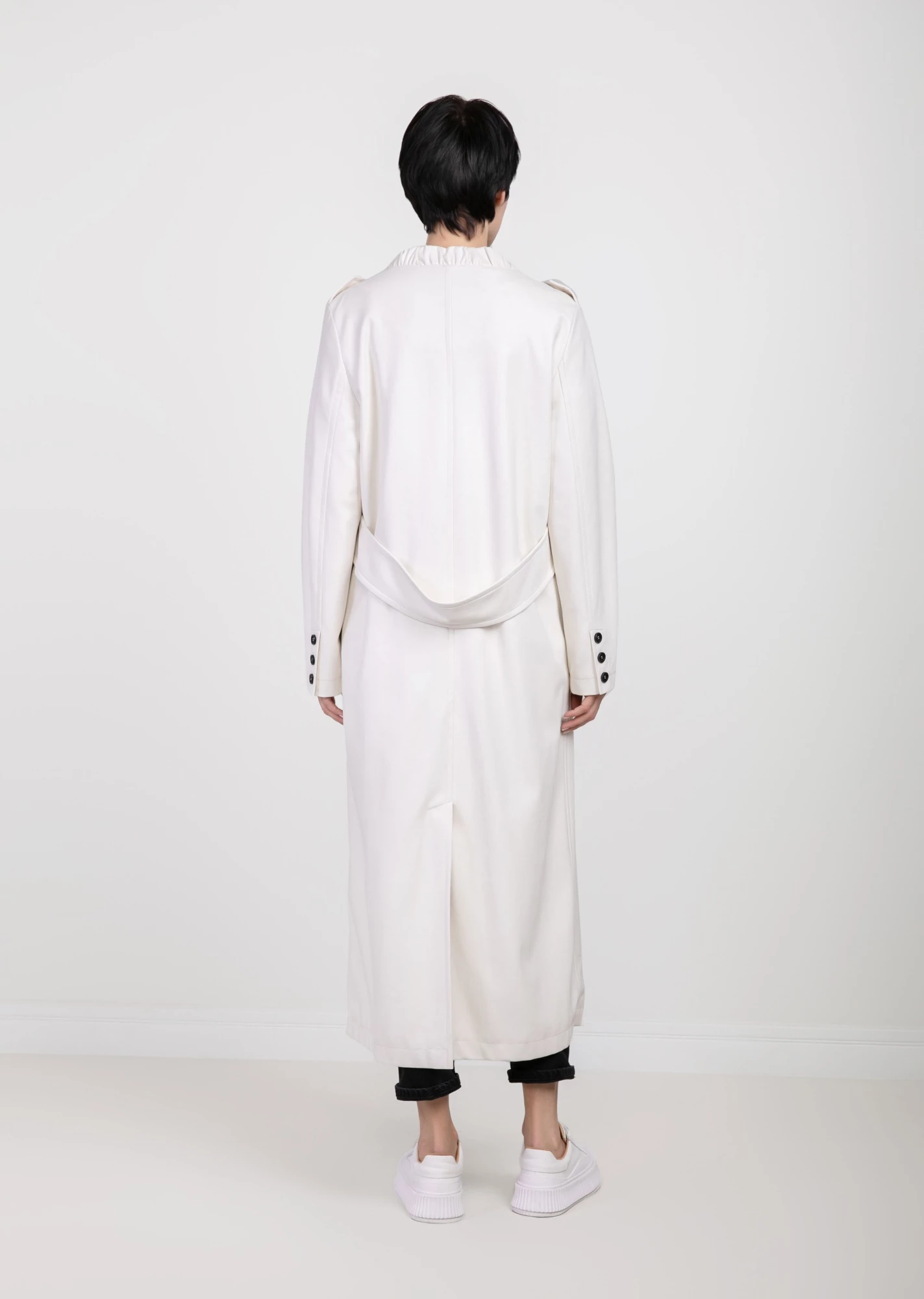 Плащ из эко-кожи (017NS180009-F0001)