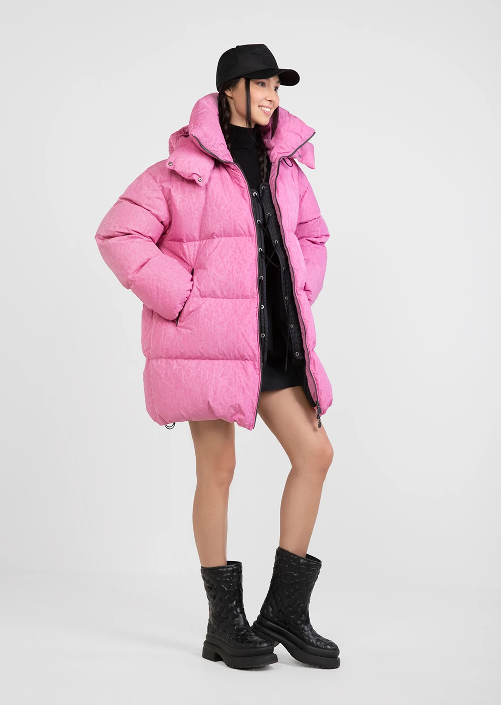 Пуховик с декоративной корсетной шнуровкой (1242QW-0052-QN288)