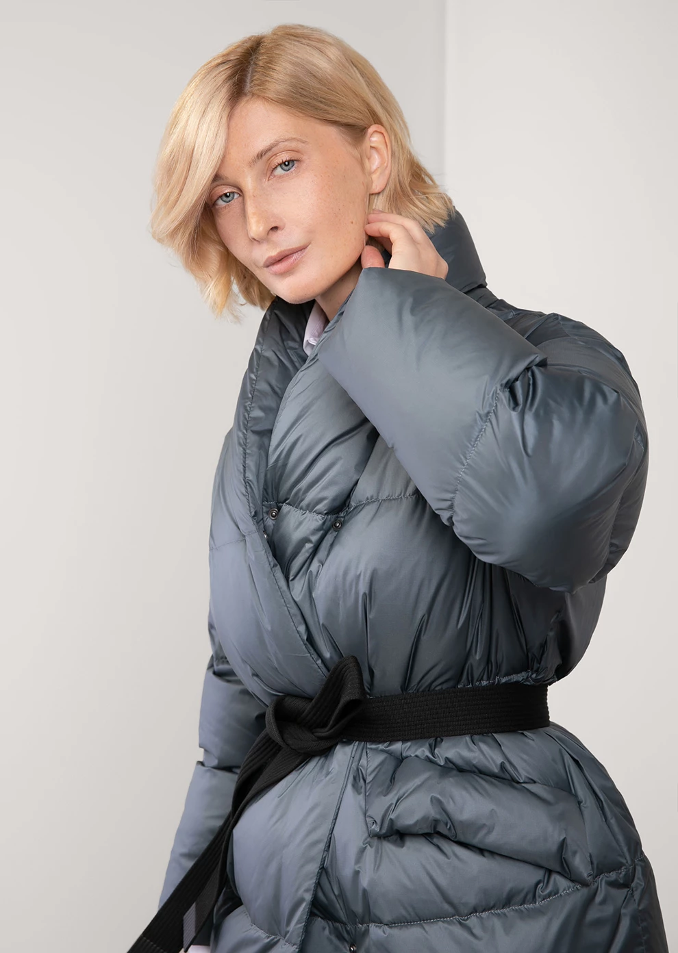 Короткий пуховик (1760MW-0058-MB016)