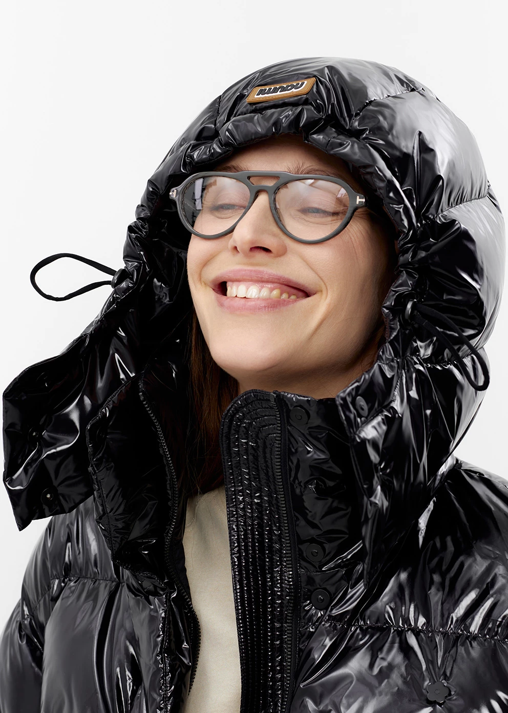 Пуховик зимний с капюшоном  (1756UW-1028-A101)