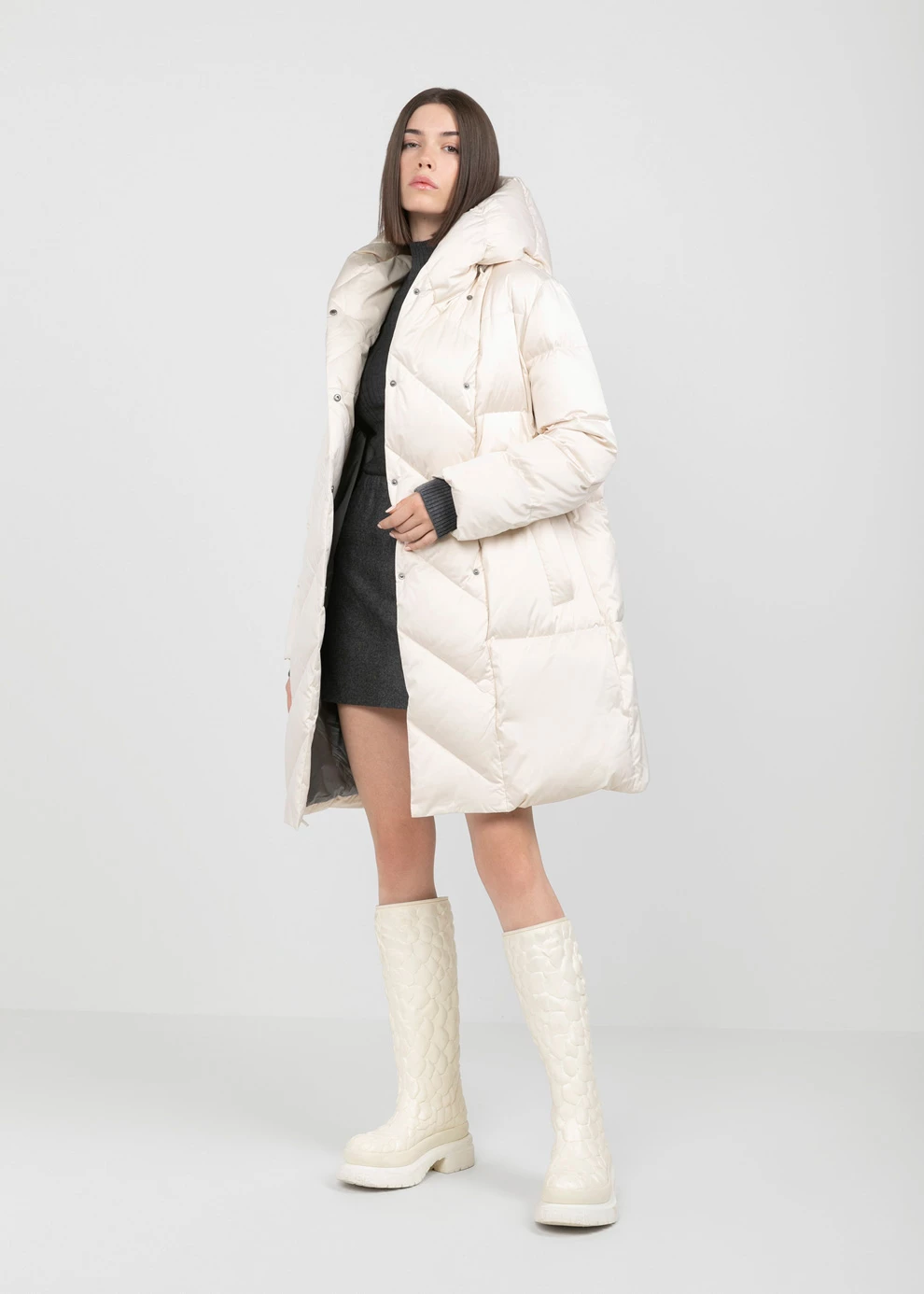 Пуховик с капюшоном (1138QW-0012-QM001)