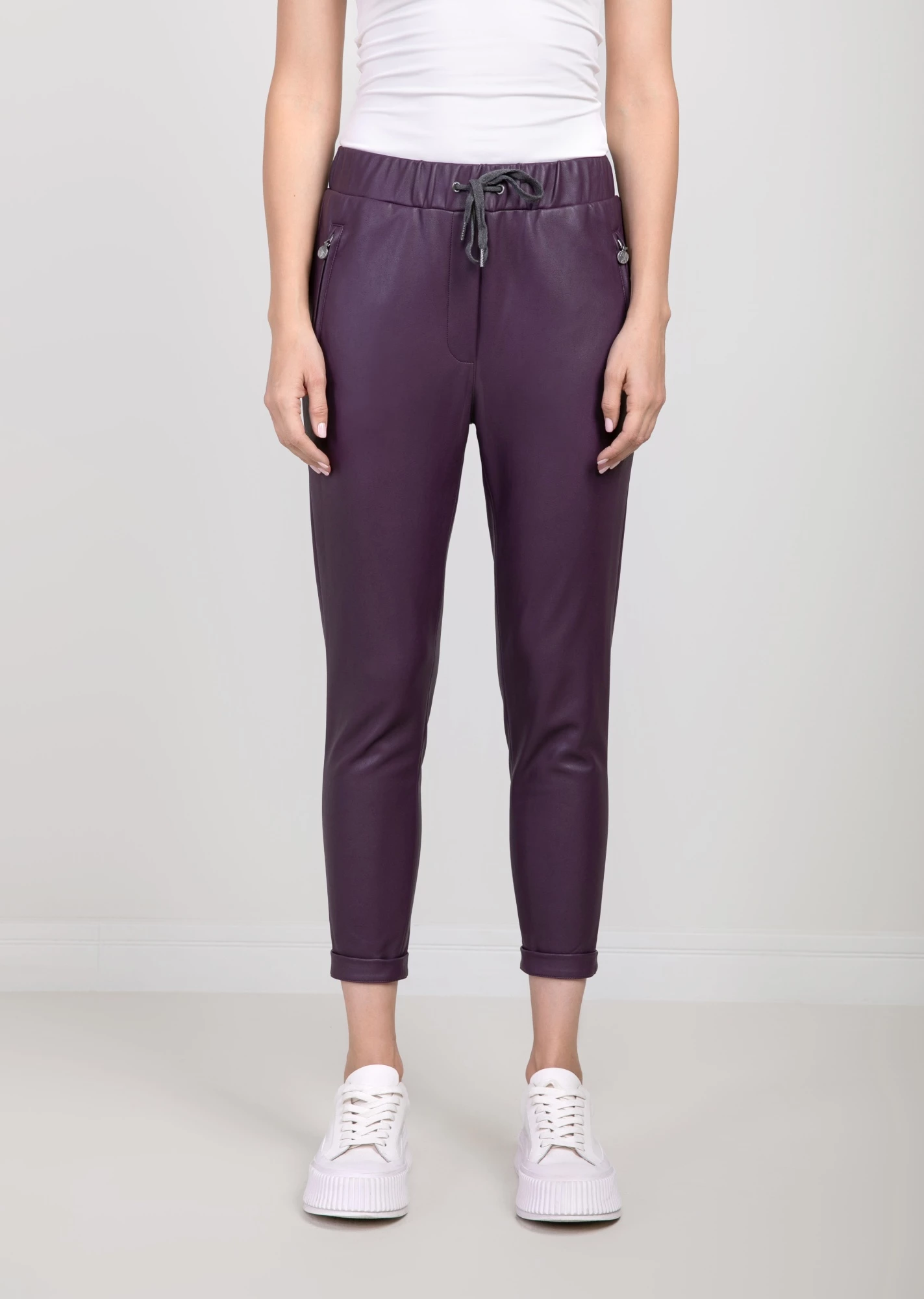 Джоггеры из экокожи (7103KW-0050-KK202)