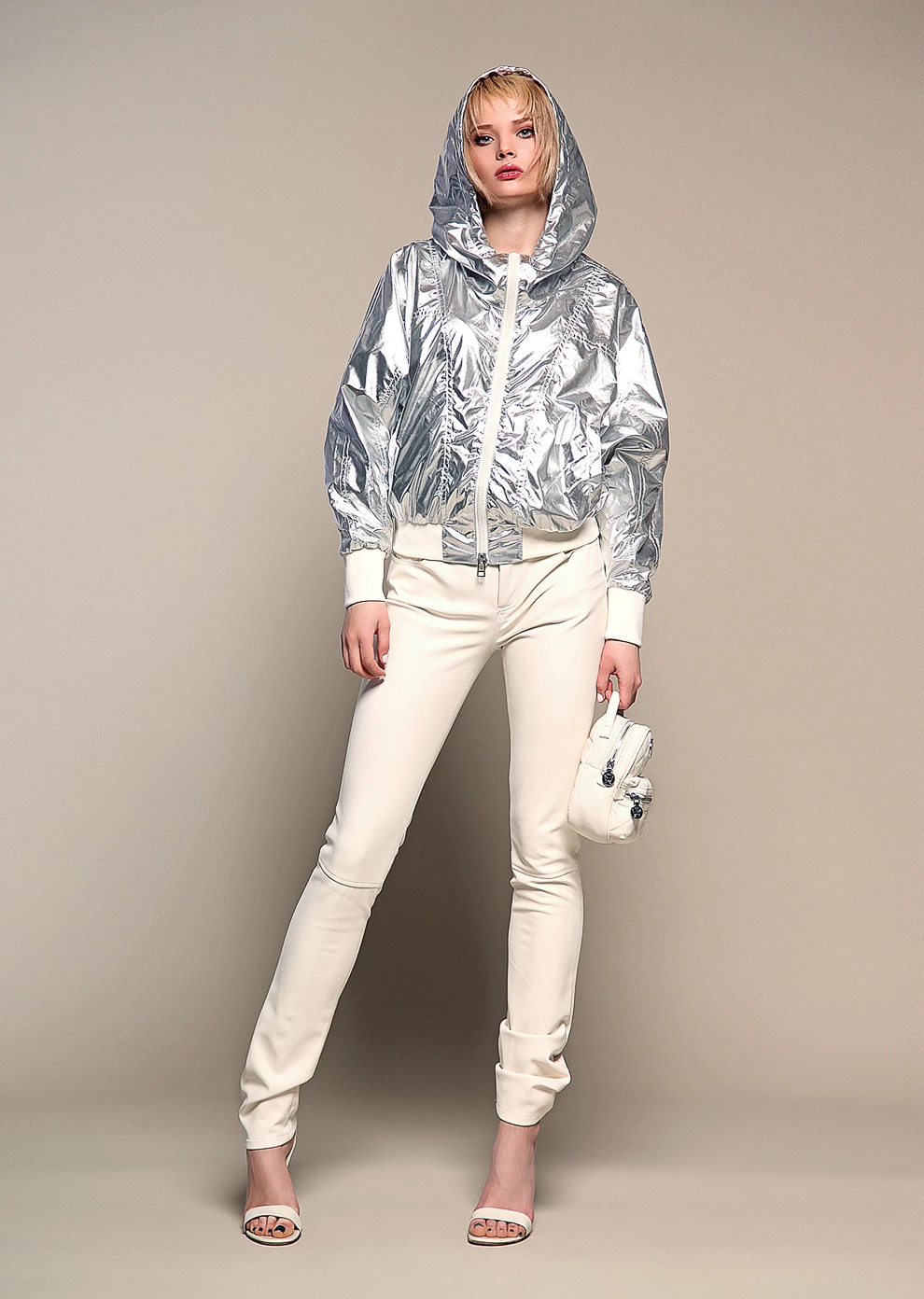 Короткая куртка свободного кроя (018NS180007-F0022)