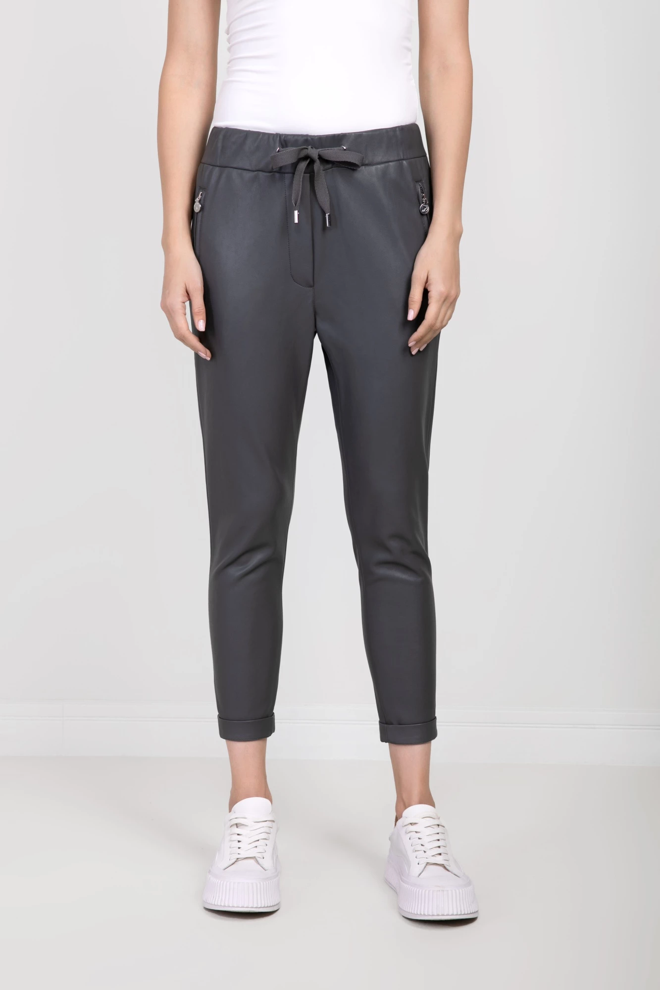 Джоггеры из экокожи (NР-17-L-703-E0026)