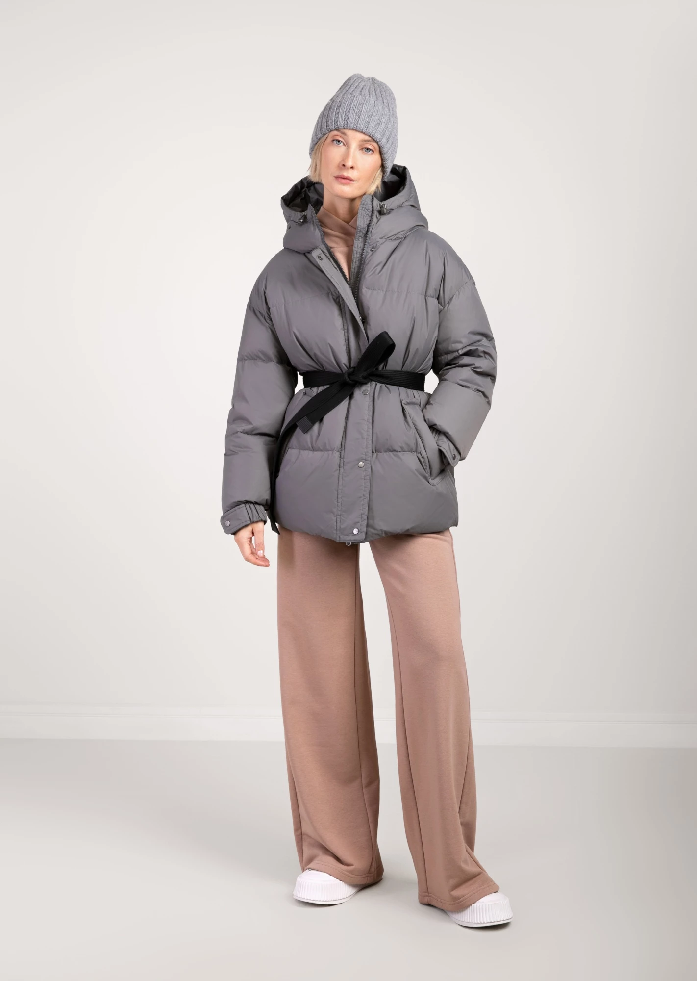 Короткий пуховик с капюшоном (1746OW-0058-OR026)