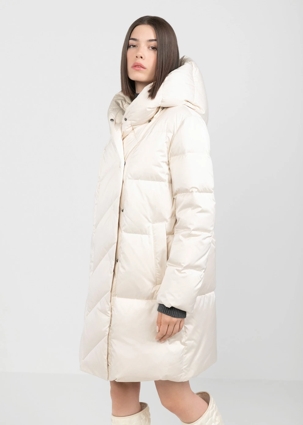Пуховик с капюшоном (1138QW-0012-QM001)