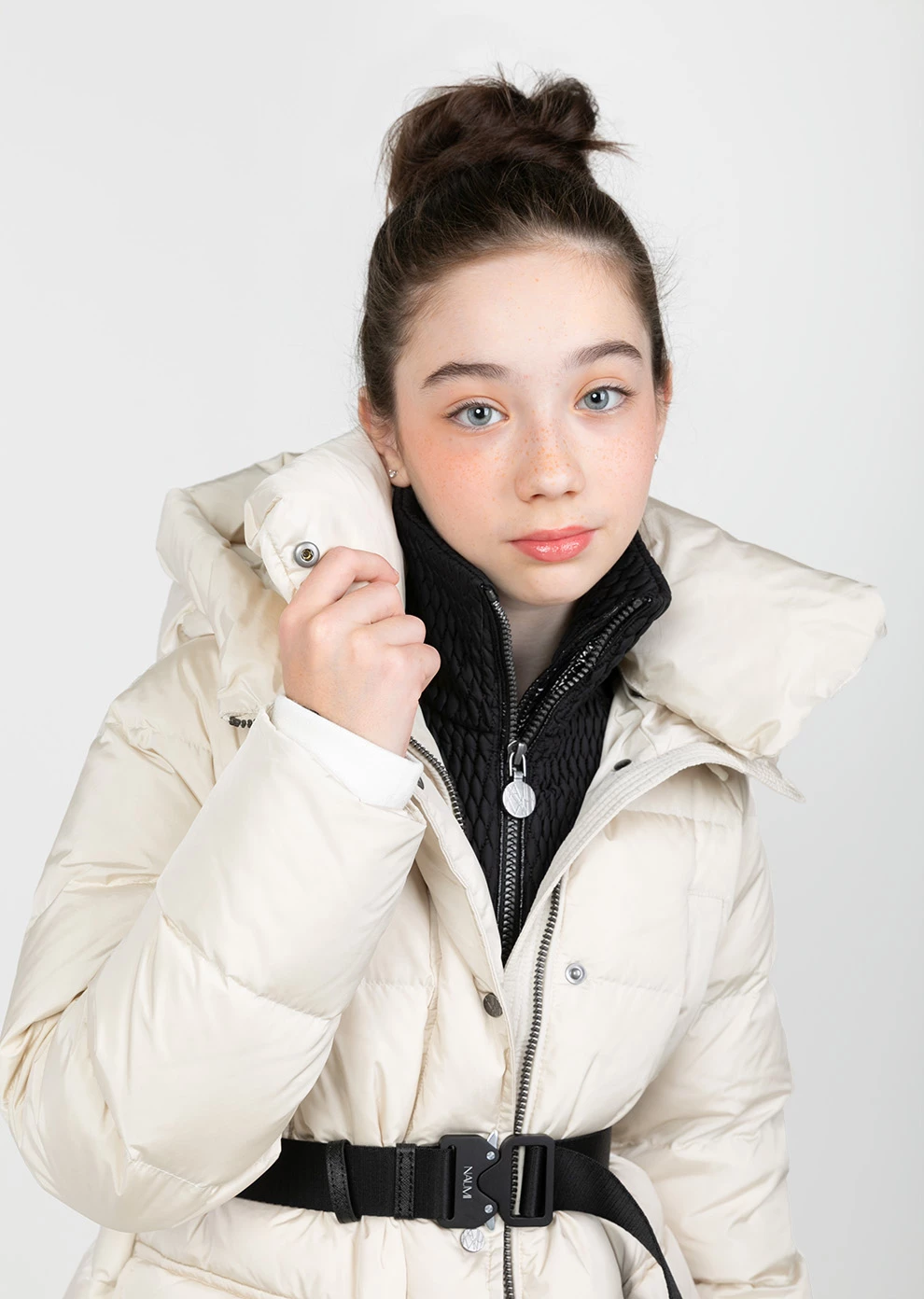 Длинный пуховик с капюшоном для девочек (1798QP-0052-QB001)