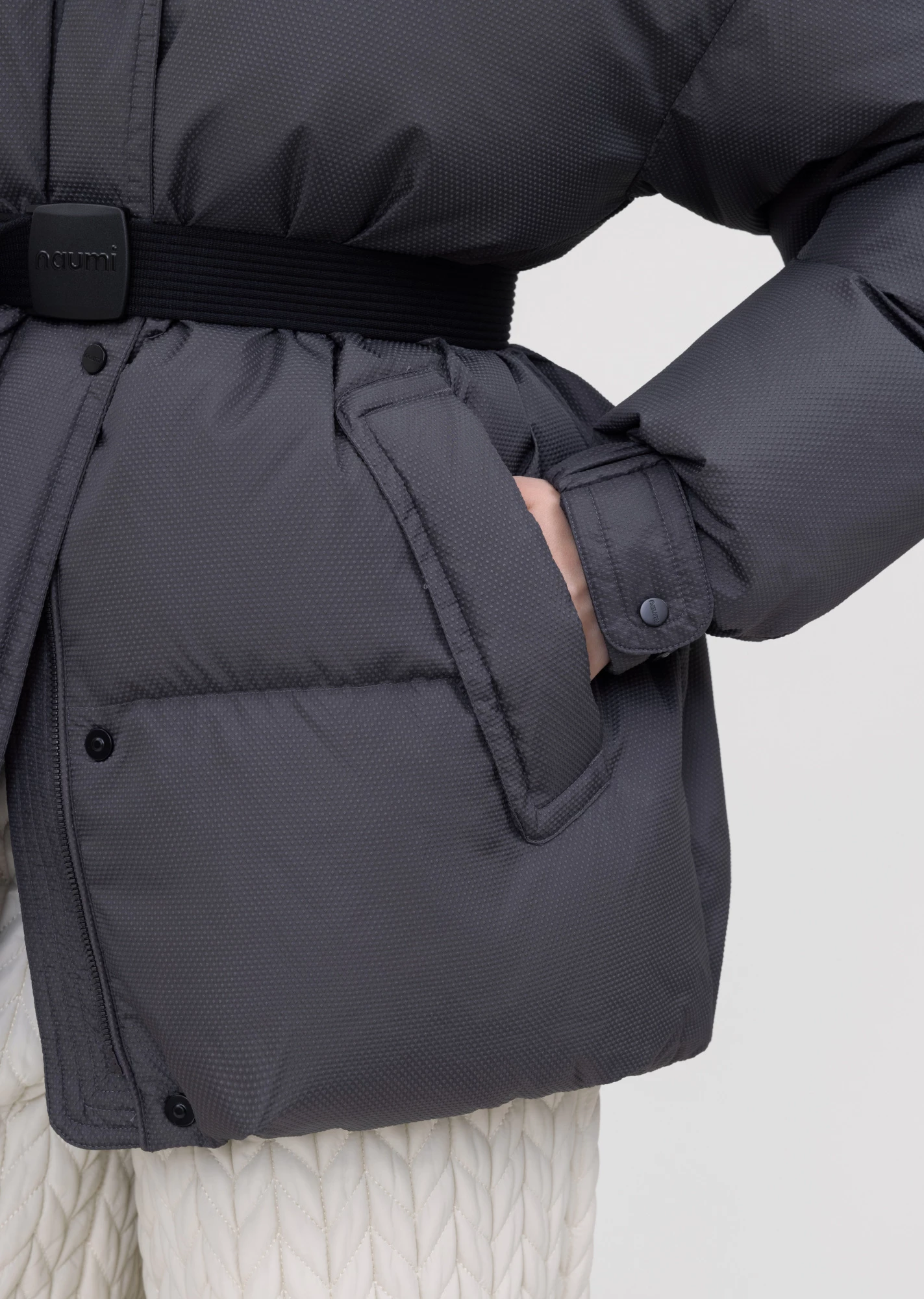 Пуховик с капюшоном (1746SW-1029-A201)