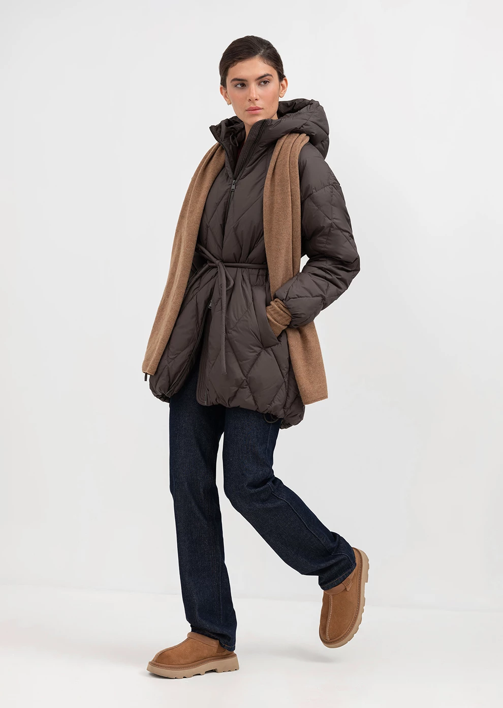 Пуховое пальто с капюшоном (1168UW-1039-A604)
