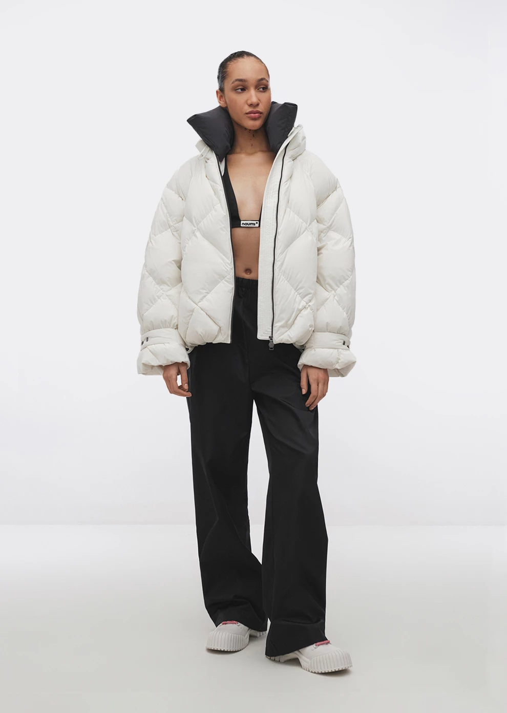 Короткий пуховик с капюшоном (1223SW-1021-A001)