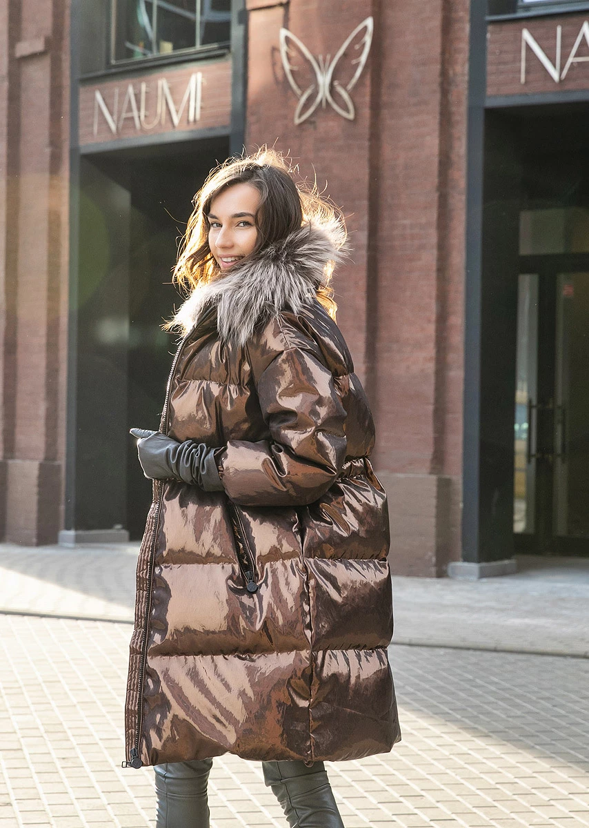 Пуховик с мехом (19W748-0243-IZ052)