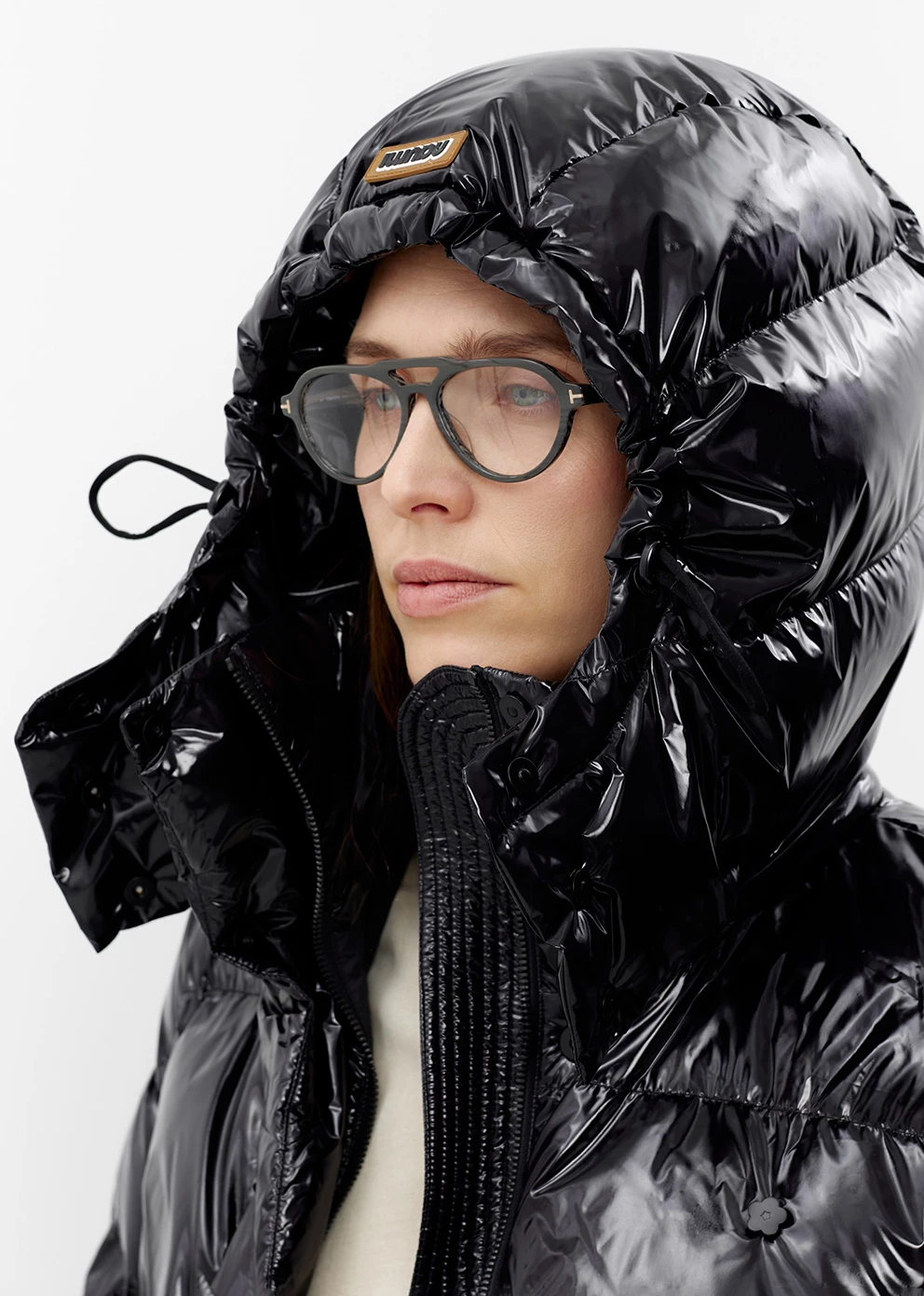 Пуховик зимний с капюшоном  (1756UW-1028-A101)