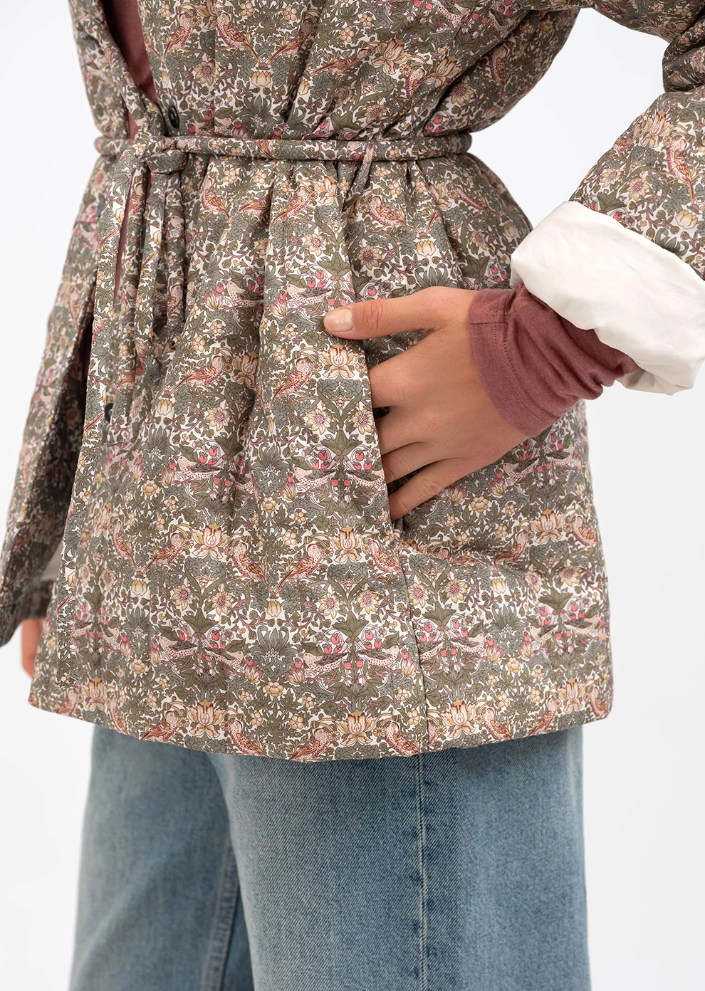 Утепленный пиджак с поясом (1186TW-2017-F607)