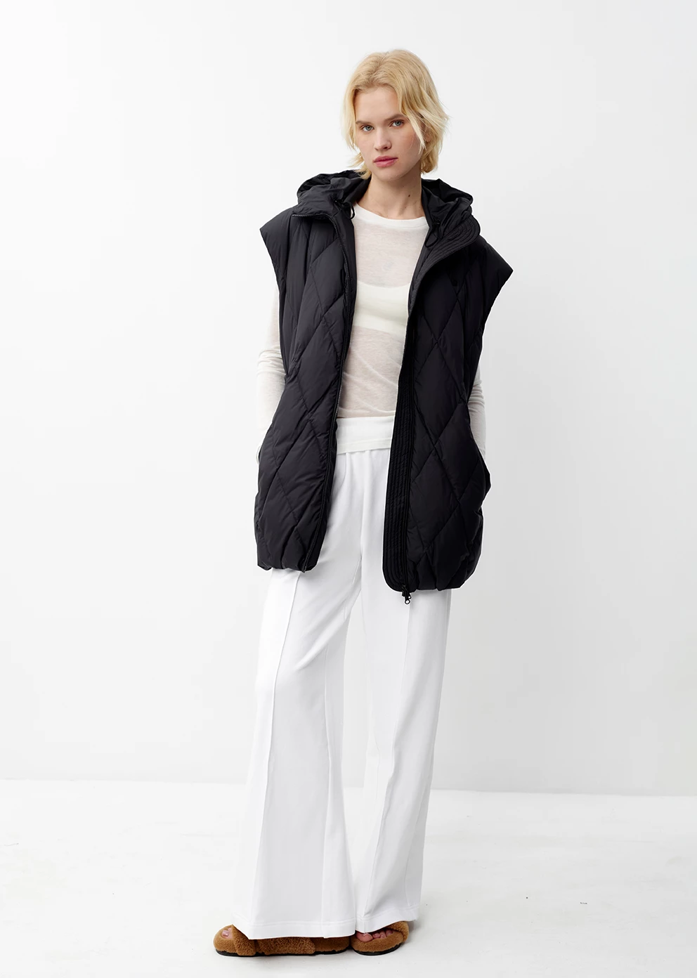 Пуховый жилет (1165UW-1039-A101)