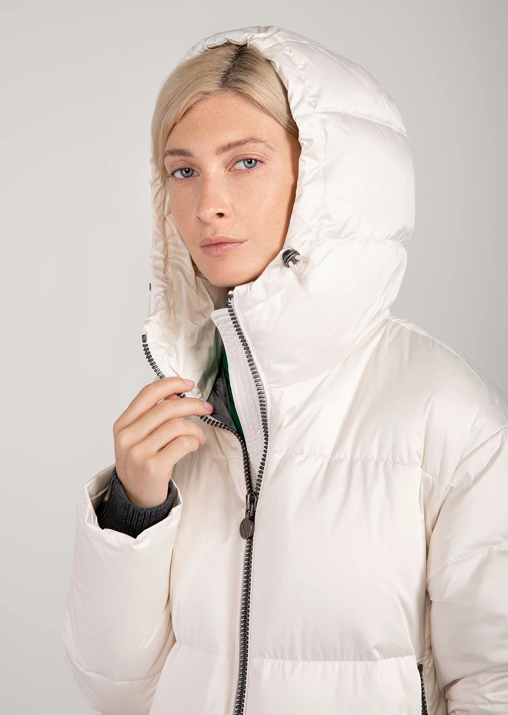 Длинный пуховик с капюшоном (1116OW-0012-OM001)